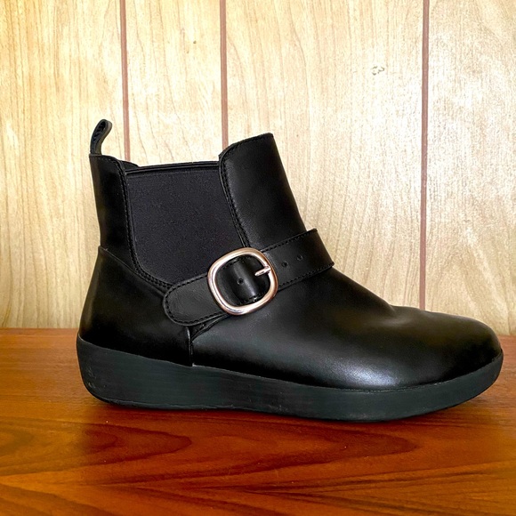 Fitflop Shoes | Fitflop Bria Black Leather Chelsea Boots, Size 10 42. in Nearly New Condition. | Color: Black | Size: 10 | Munchkin508's Closet